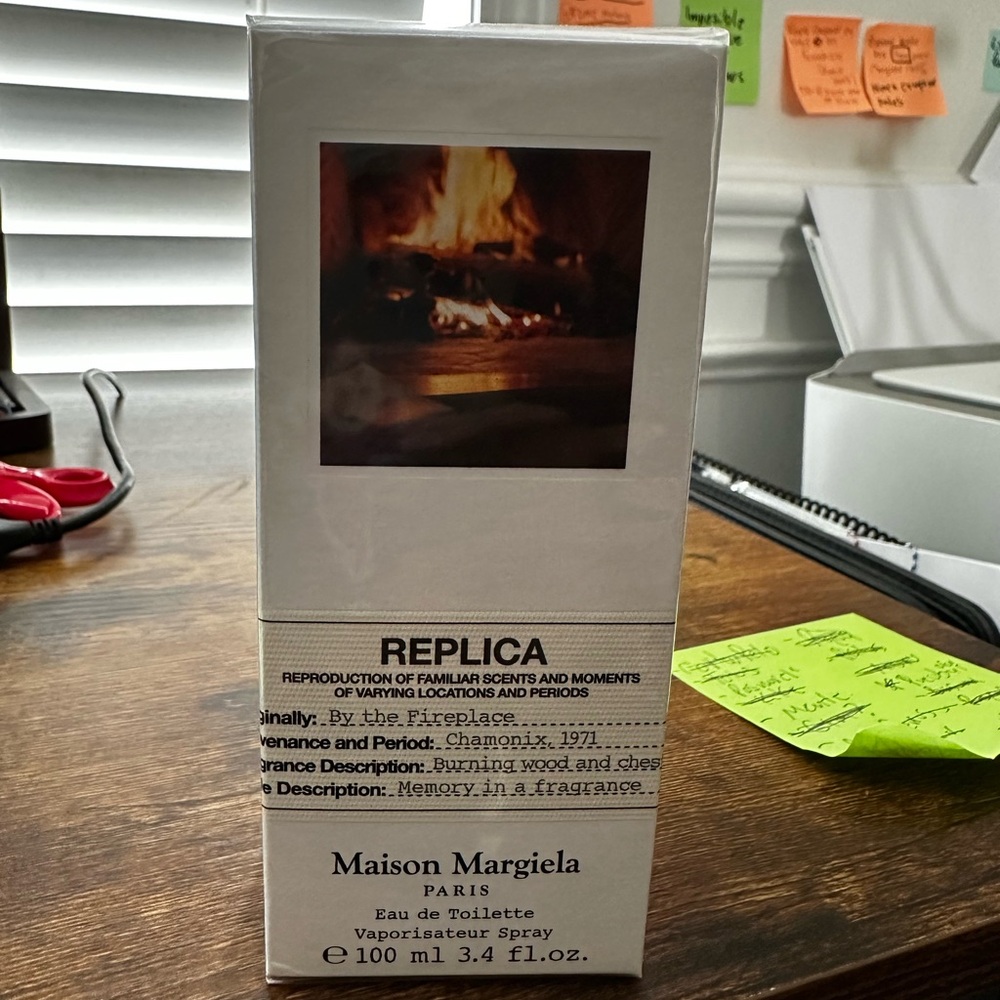 RÉPLICA BY THE FIRE  MAISON MARGIELA